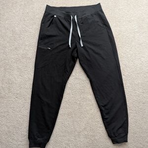 Figs Technical Collection Women's Black Zamora Jogger Scrub Bottoms